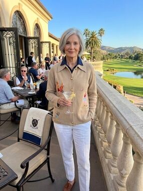 Vintage Andreño Argenti Tan Golf Novelty Embroidered Cardigan Sweater